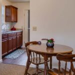 8-independent-senior-living-kitchen-dining