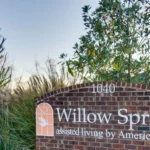 1-spring-hill-assisted-living-front-garden