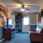 11-small-lounge-cuba-memory-care