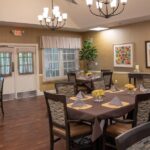 14-Memory-Care-Arbors-Schilling-Gardens-Dining