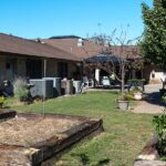 14-baxter-springs-skilled-nursing-garden