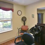 17-On-Site-Beauty-and-Barber-Salon