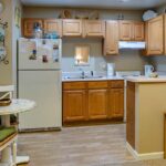 8-northpark-village-cottage-kitchen